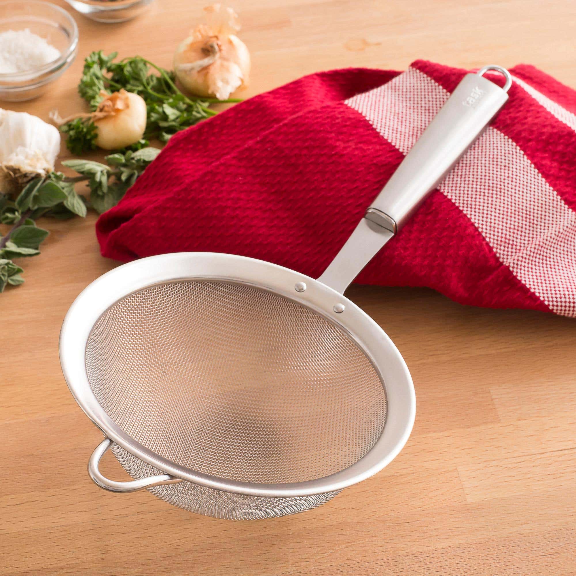 Mesh strainer online