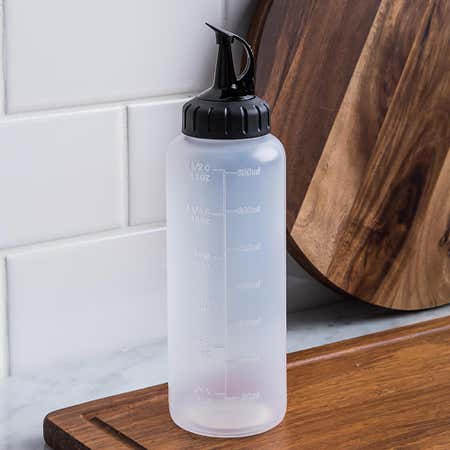 93460 OXO Good Grips Squeeze Bottle