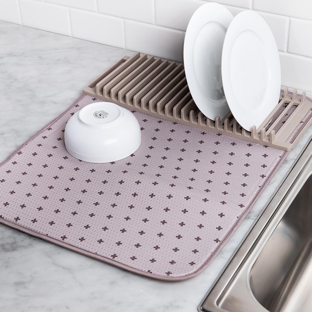 99269_Umbra_Udry_Microfibre_Drying_Mat_with_Rack__Latte